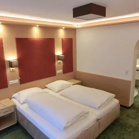 Gaestehaus Hollerer גרלוס