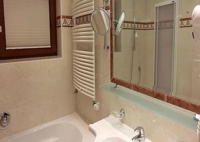 Gaestehaus Hollerer 公寓 *